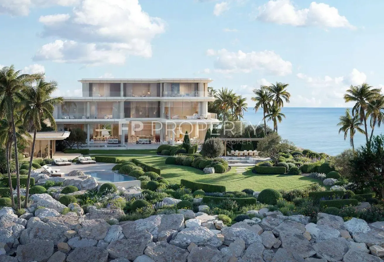 7 Bedroom Oceanfront Mansions | Just 6 Exclusive