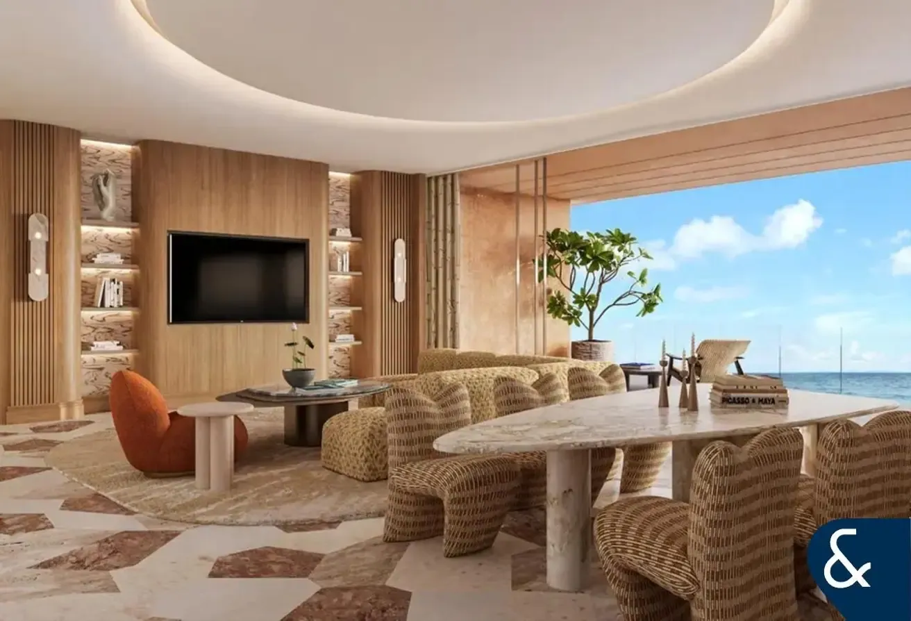 7 Bed Mansion | Ultra Luxury | Beachfront