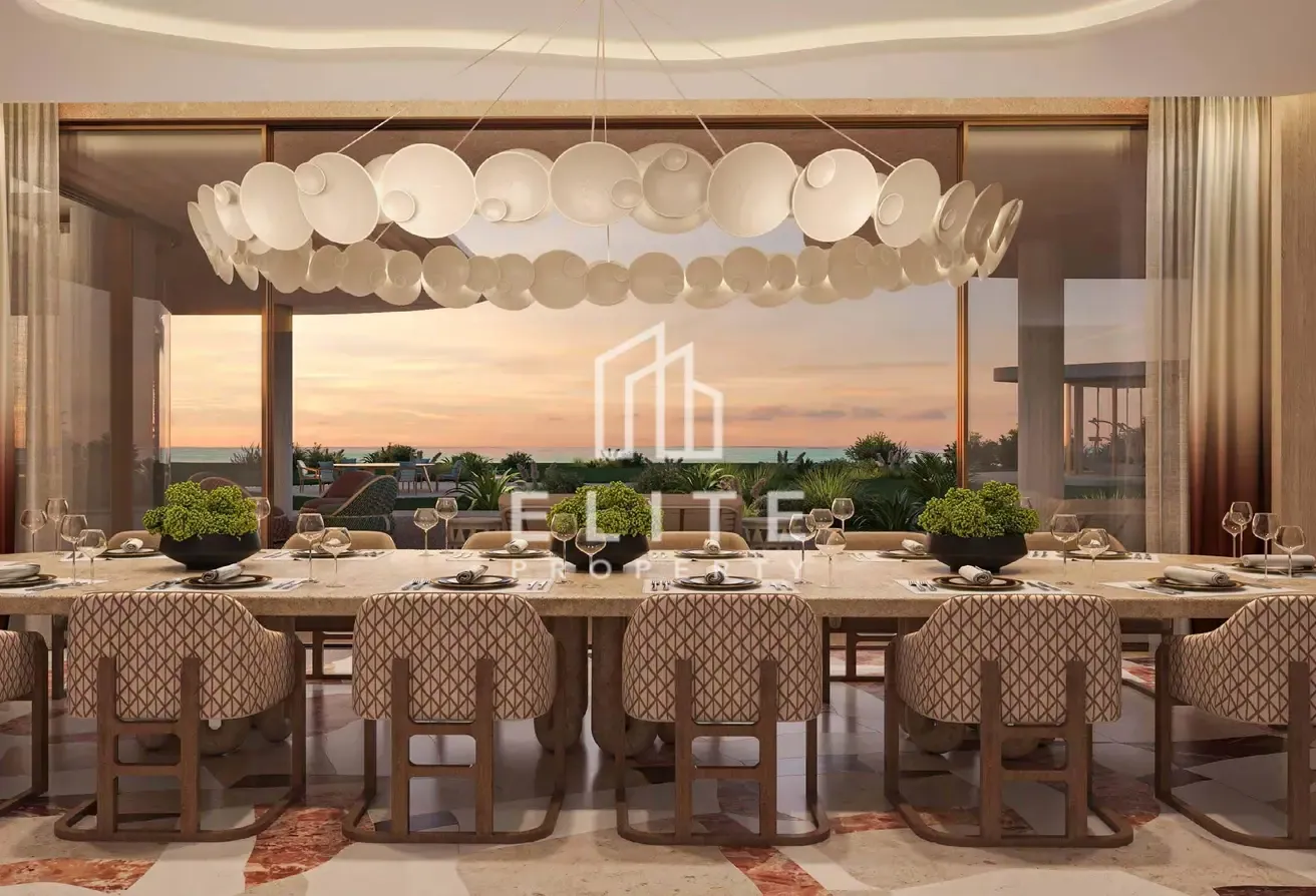 THE MOST LUXURIOUS VILLA ON THE BEACH IN DUBAI