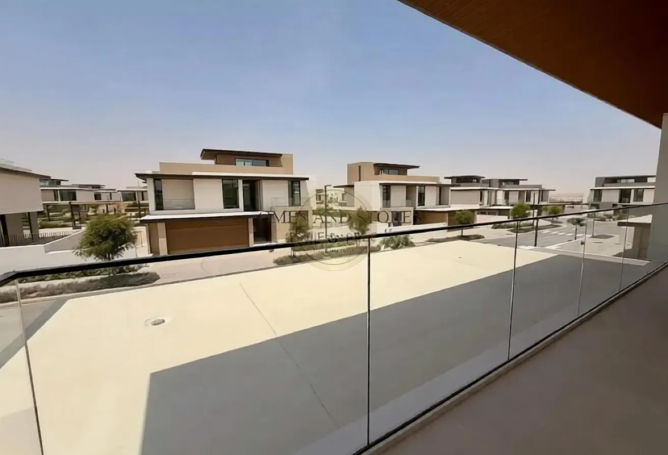 Standalone Villa l Large Plot l Handing over