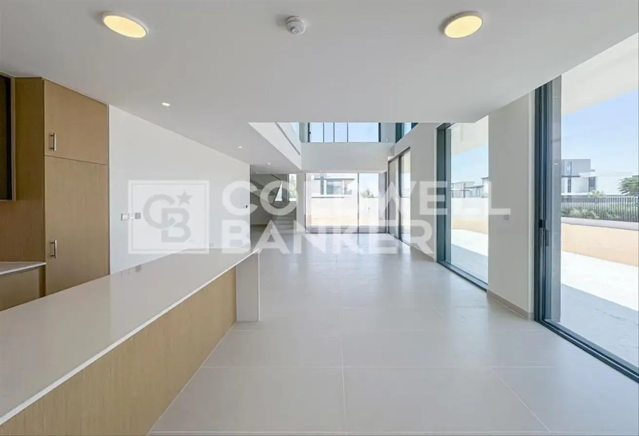 Corner End unit | Big Plot | Brand New