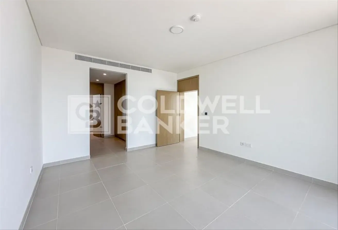 Corner End unit | Big Plot | Brand New