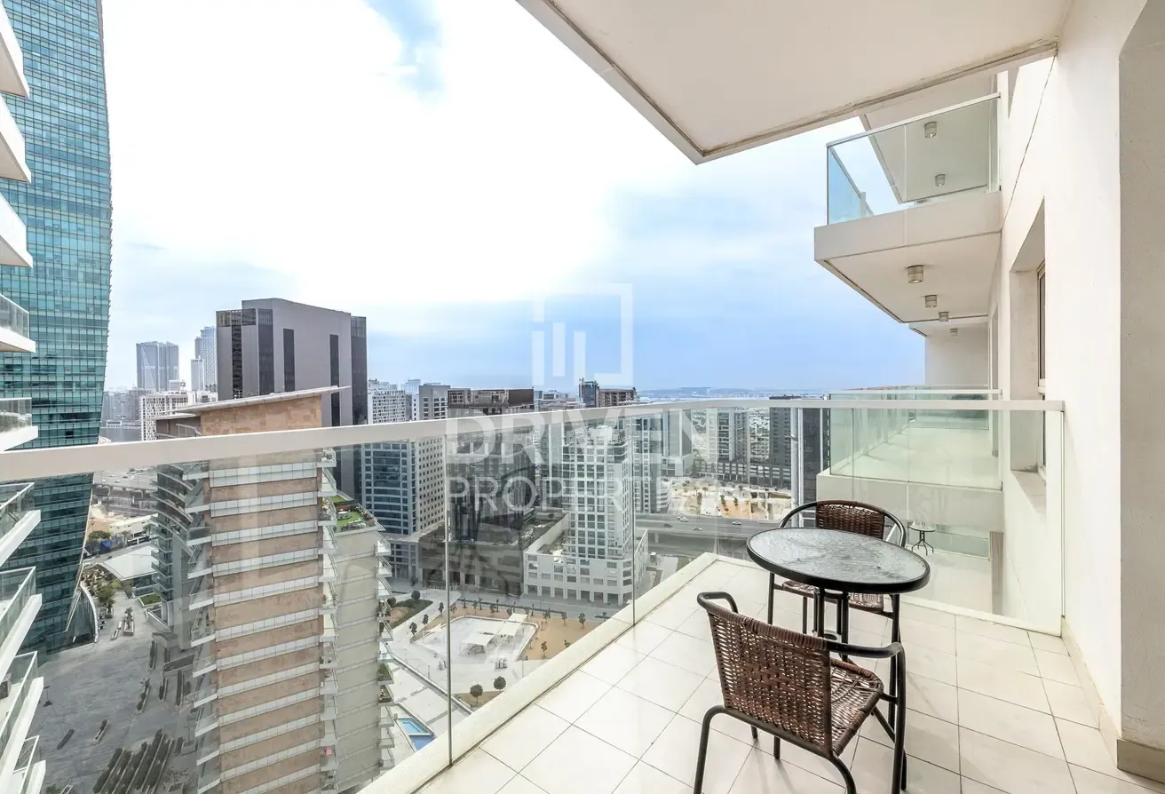 Furnished Apt | High Floor and Pool View