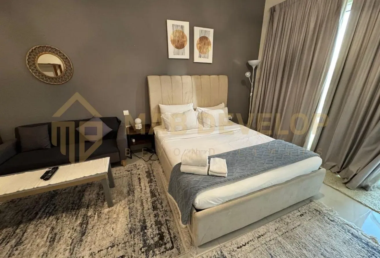 Motivated Seller | Tenanted | High Floor