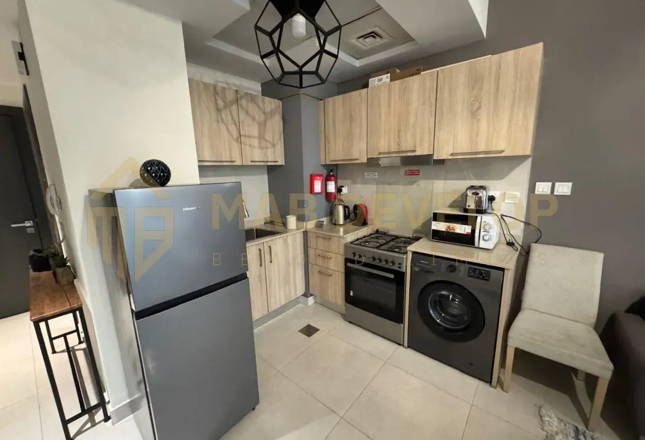 Motivated Seller | Tenanted | High Floor