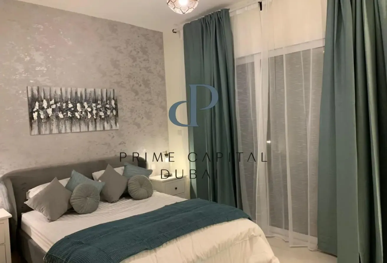 Fully Furnished 1 BR | Ready unit | Vacant Soon