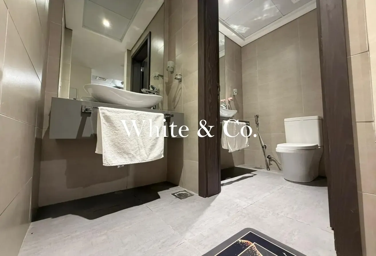 Fully furnished |Prime location| Spacious