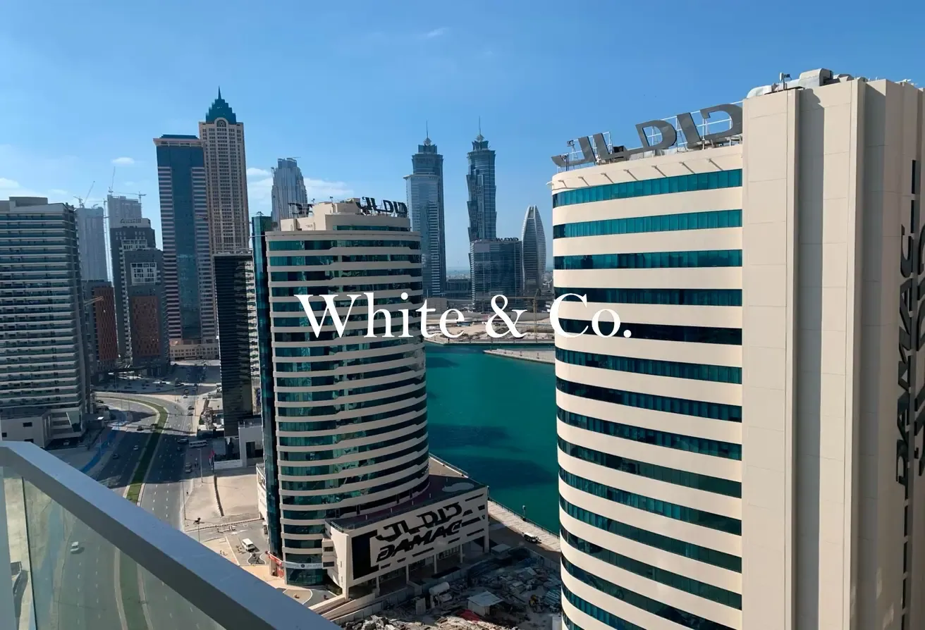 High floor | Vacant | Prime location