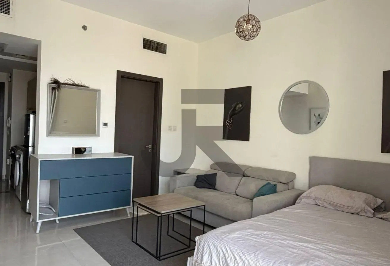 High Floor | Canal View | Prime Location