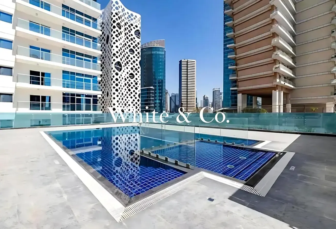 High Floor | Canal and Park View | Fully Furnished