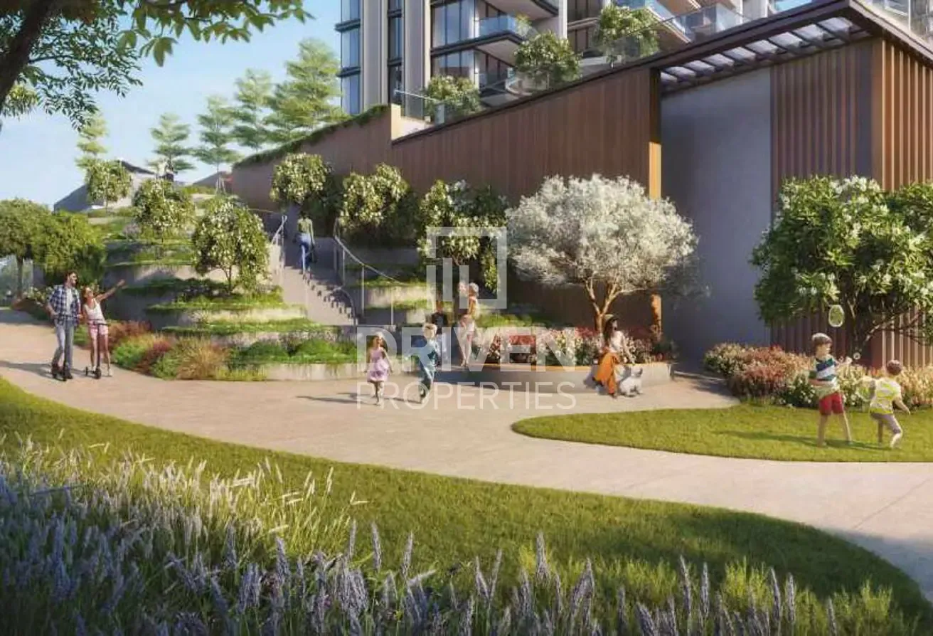 Motivated Seller | Stunning and Modern Apt
