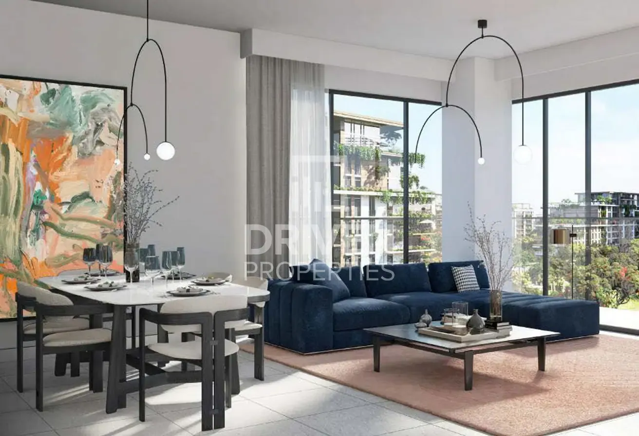Motivated Seller | Stunning and Modern Apt