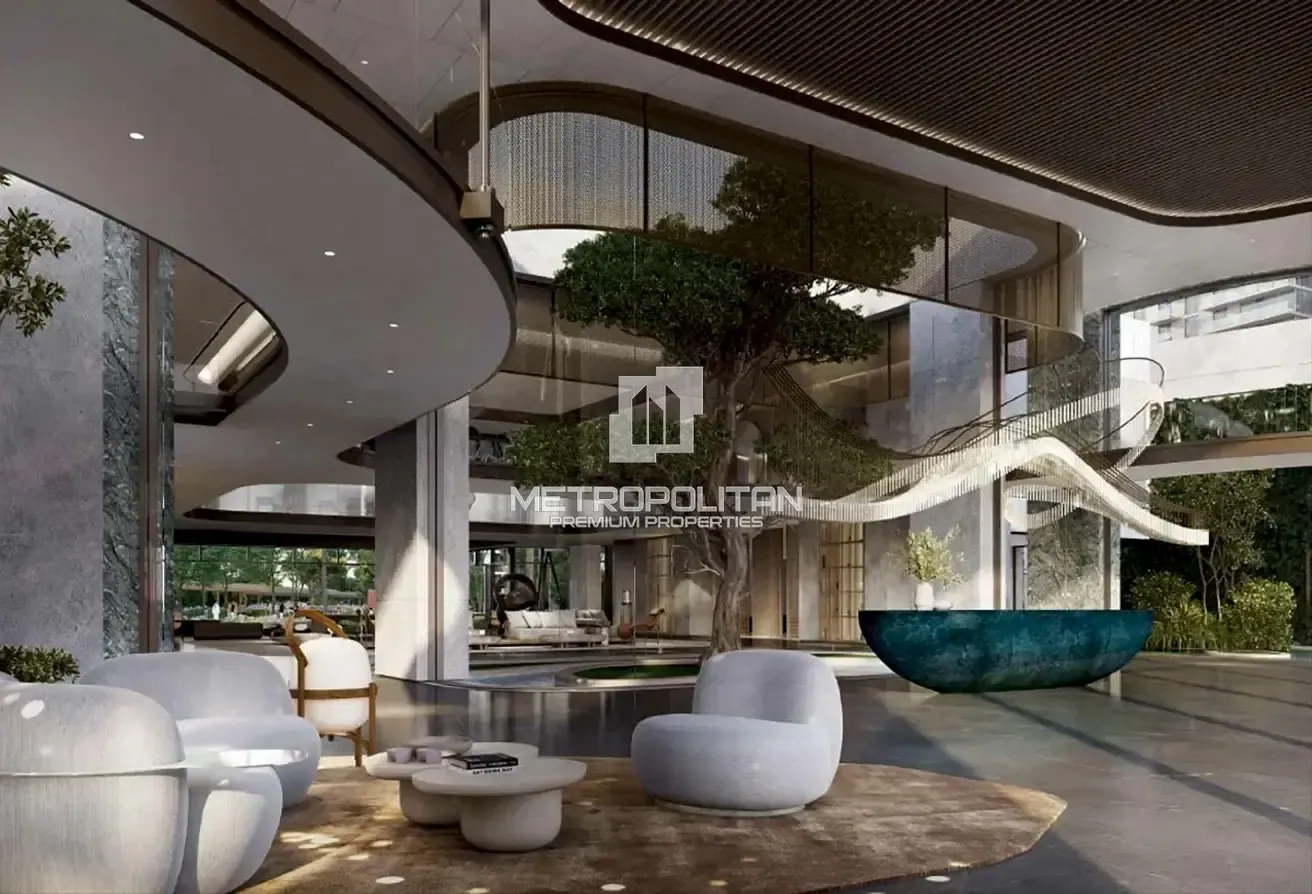 Sea View | Bright Ambiance| Spacious Living