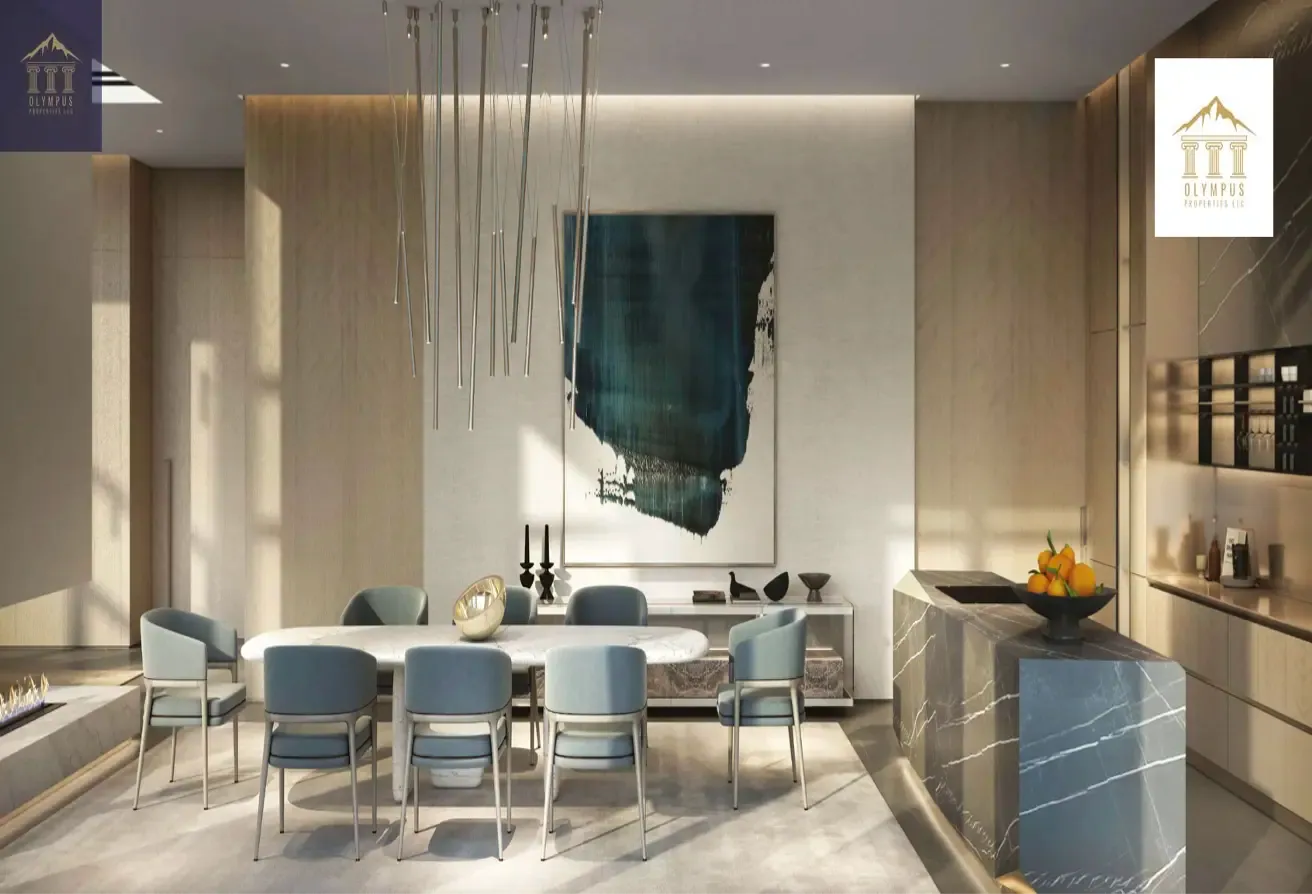 Apartment in Central Park Plaza with maid room