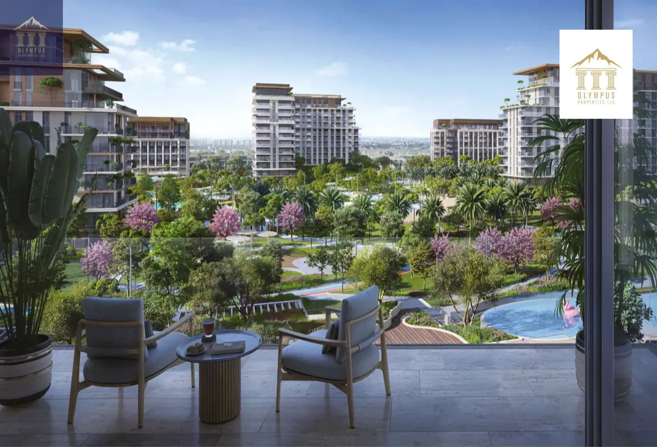 Apartment in Central Park Plaza with maid room