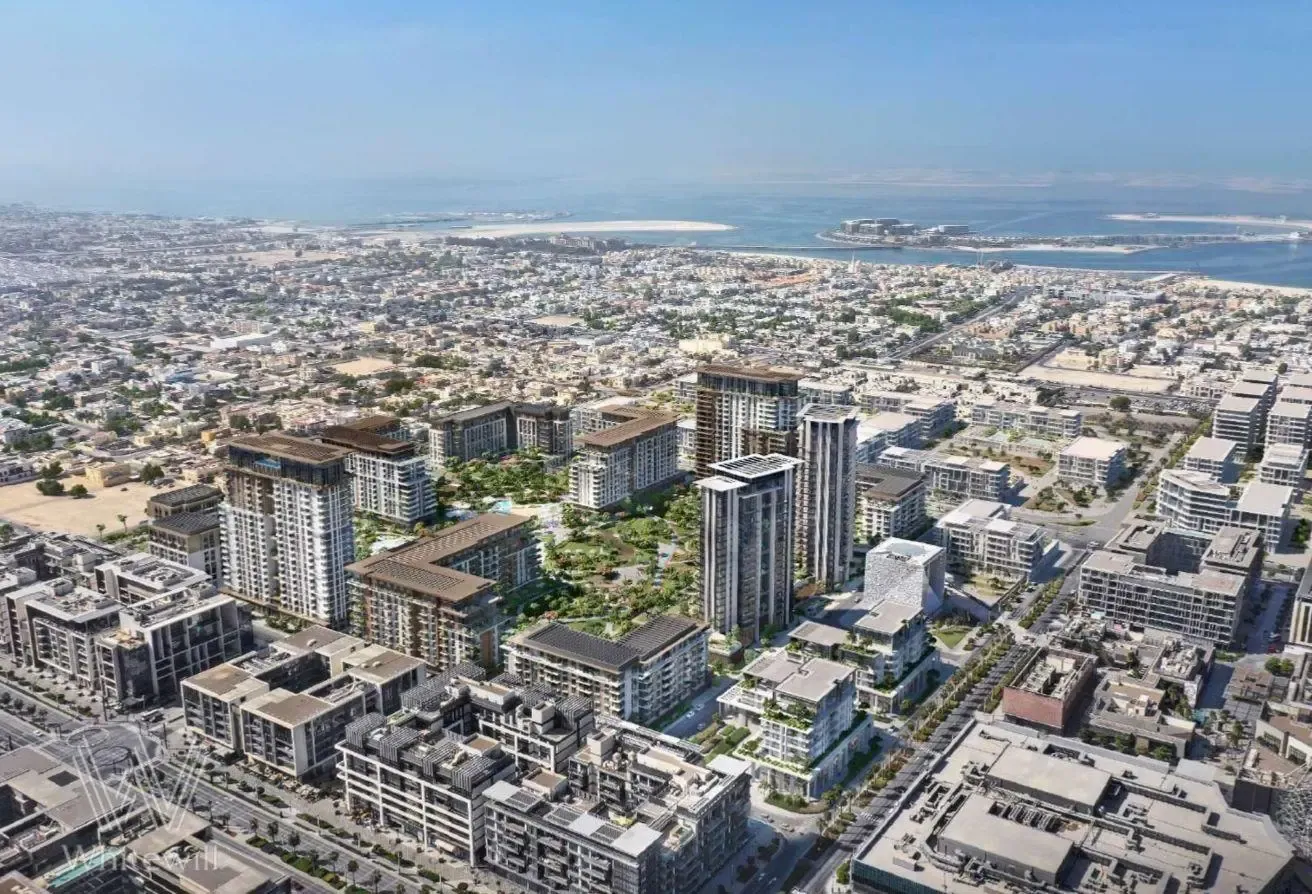 Family Living |Steps from Burj Khalifa|Corner Unit