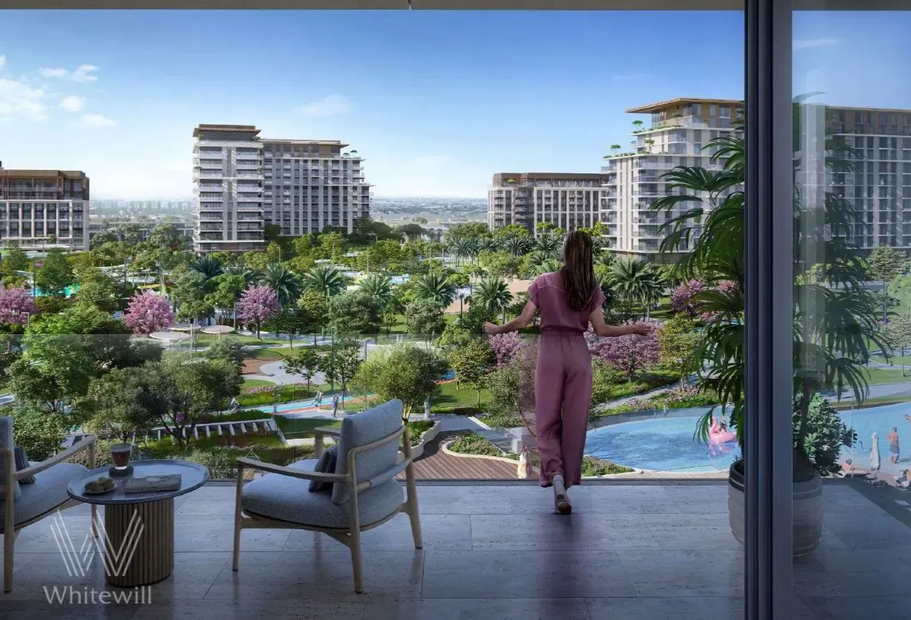Family Living |Steps from Burj Khalifa|Corner Unit