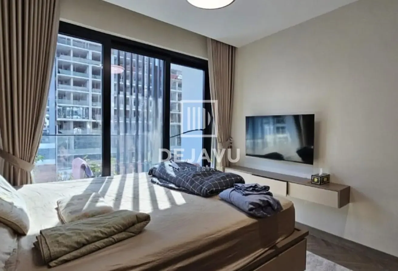 Spacious 1 Bedroom | 3 Bathrooms | Fully Furnished