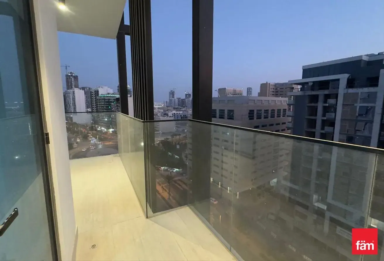 1 Bedroom + Maid | Modern Living