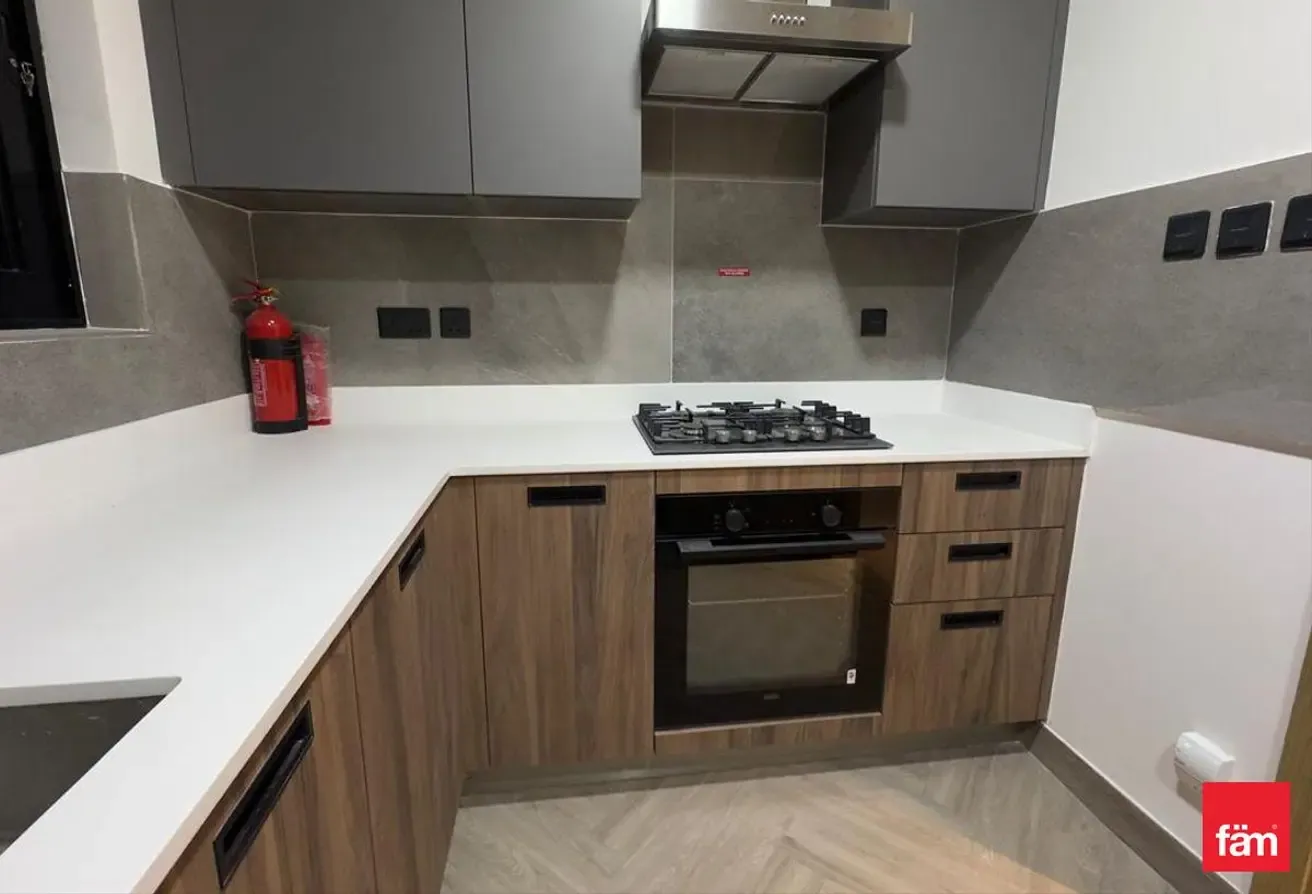 1 Bedroom + Maid | Modern Living