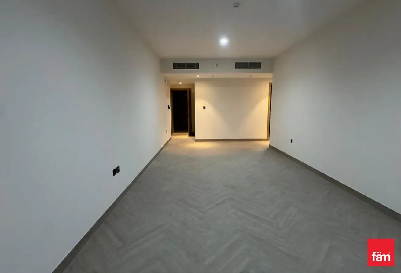 1 Bedroom + Maid | Modern Living