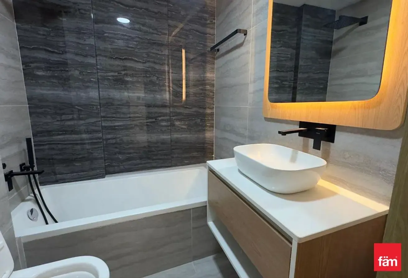1 Bedroom + Maid | Modern Living
