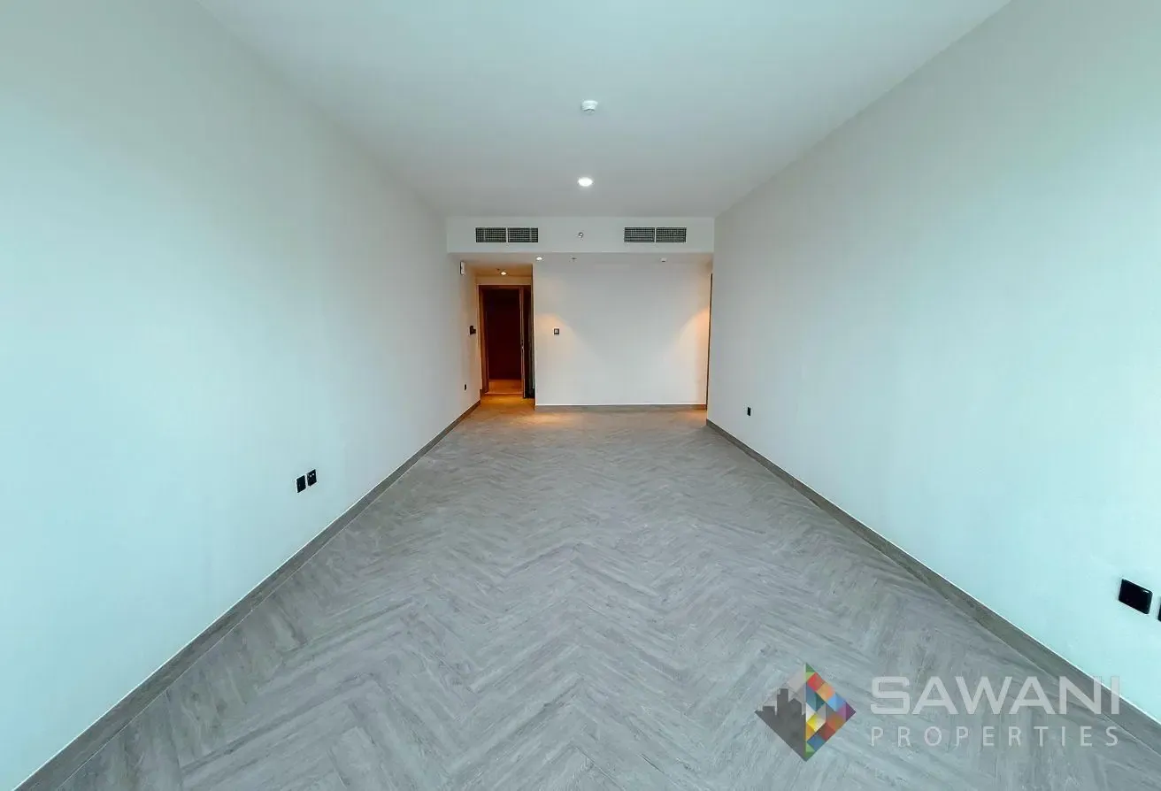 Sunny High-Floor 1BR+Maid | Dishwasher in JVC
