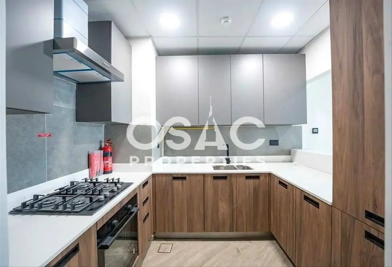 Elegant Living | Modern Apartment | Community View