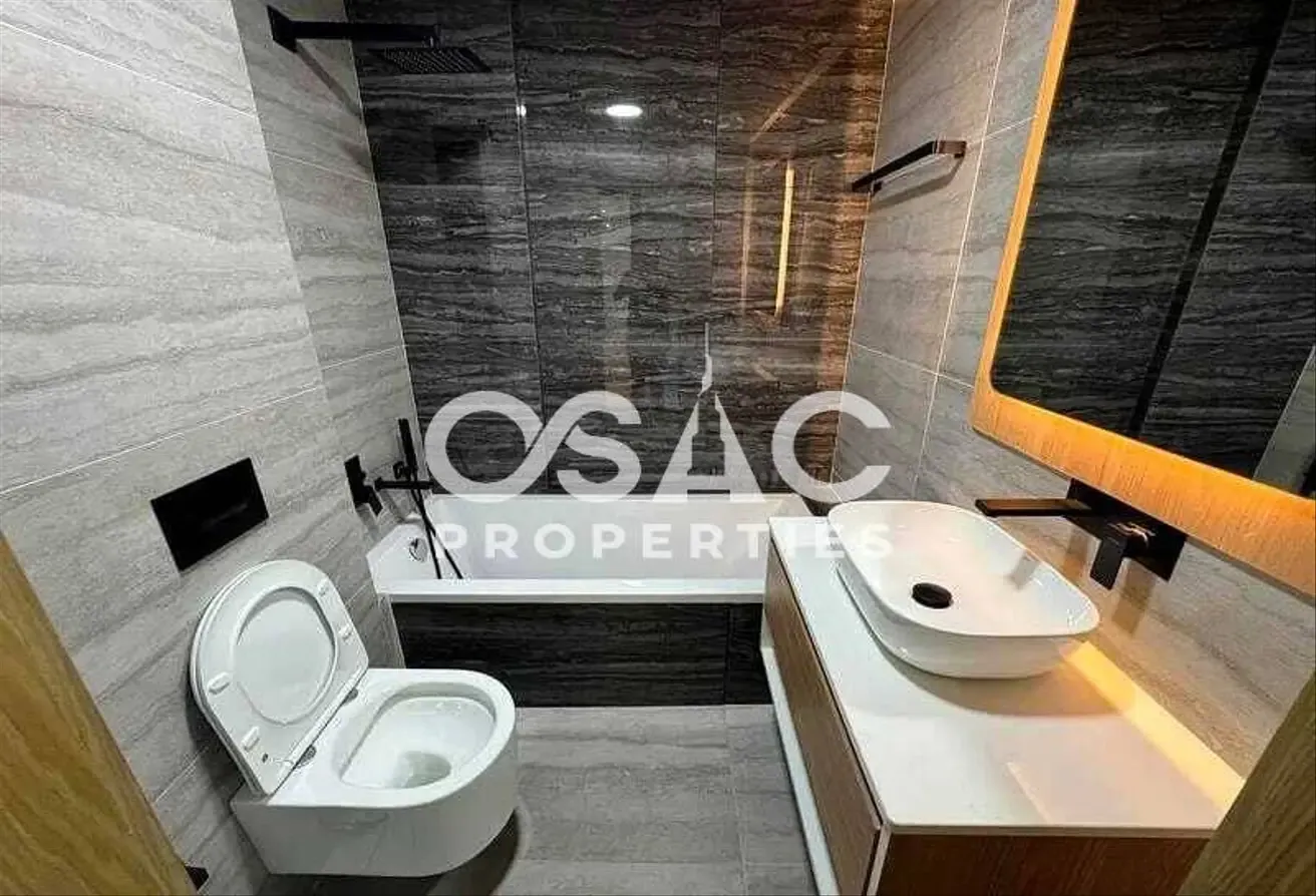 Elegant Living | Modern Apartment | Community View
