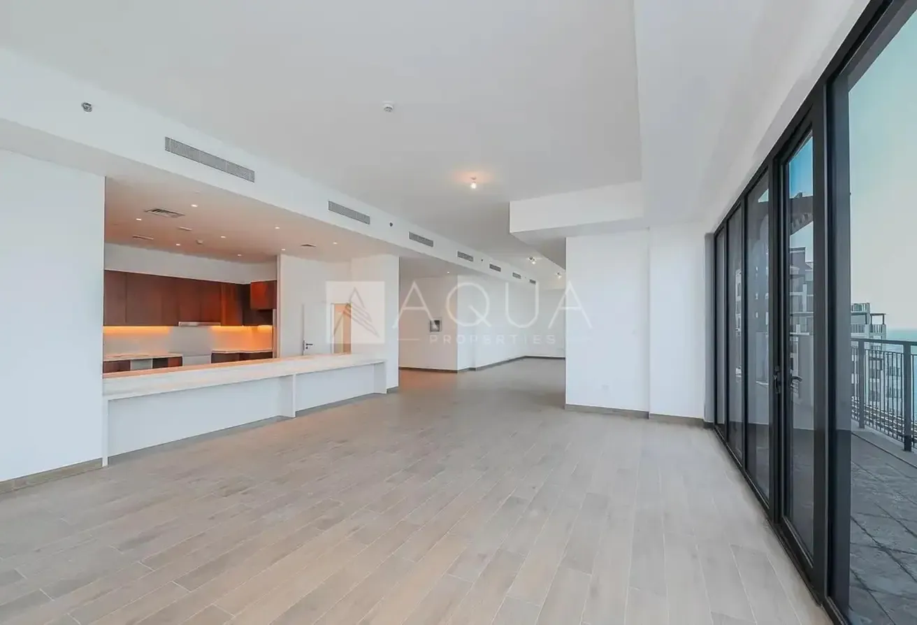 Rare 6 BR | Modern Mediterranean Design