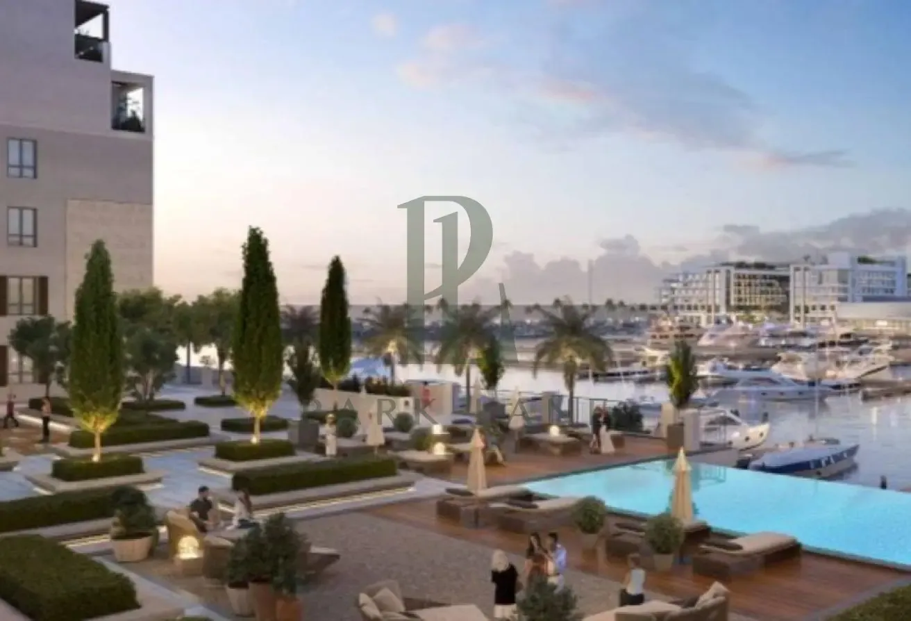 Iconic Waterfront Tower | 6 Bed - Luxury Living