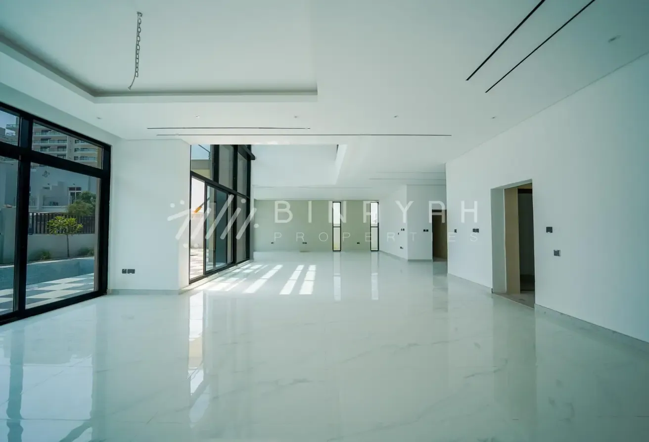 Custom Built | Private Pool | Vacant
