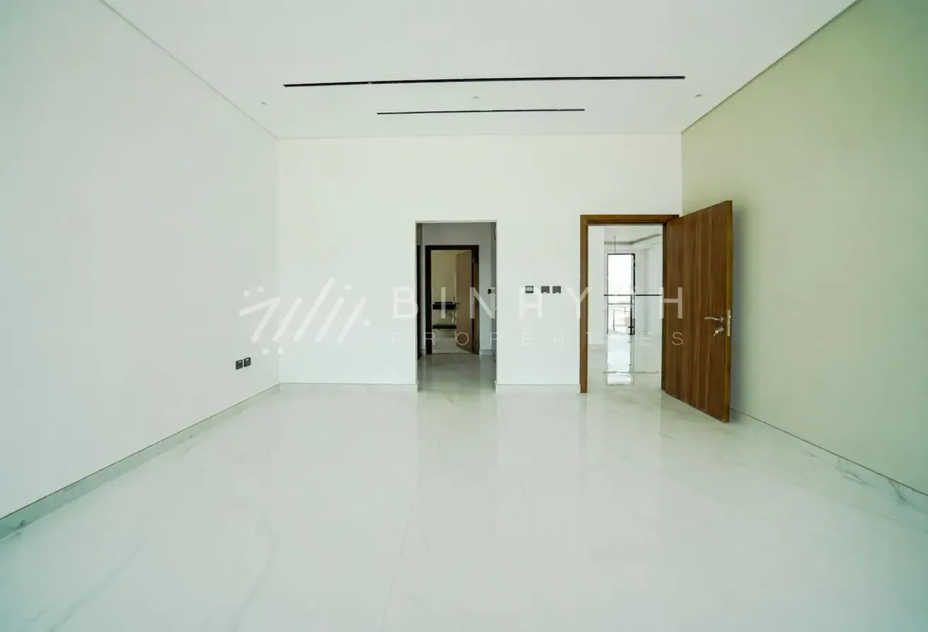 Custom Built | Private Pool | Vacant