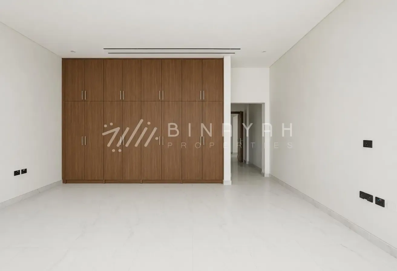 Custom Built | Private Pool | Vacant