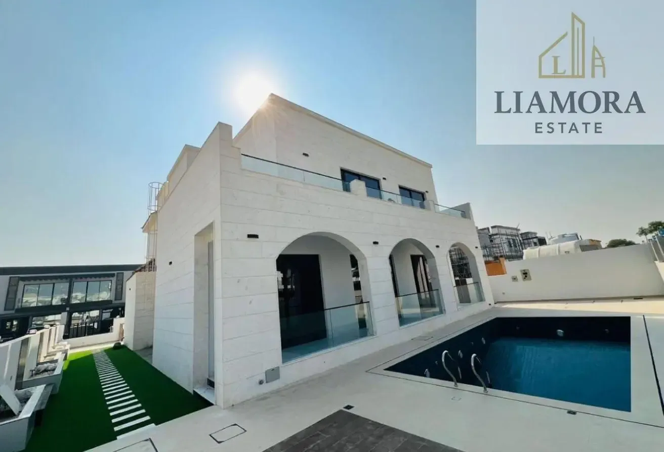 BRAND NEW I 5BED I PRIVATE POOL I SPACIOUS