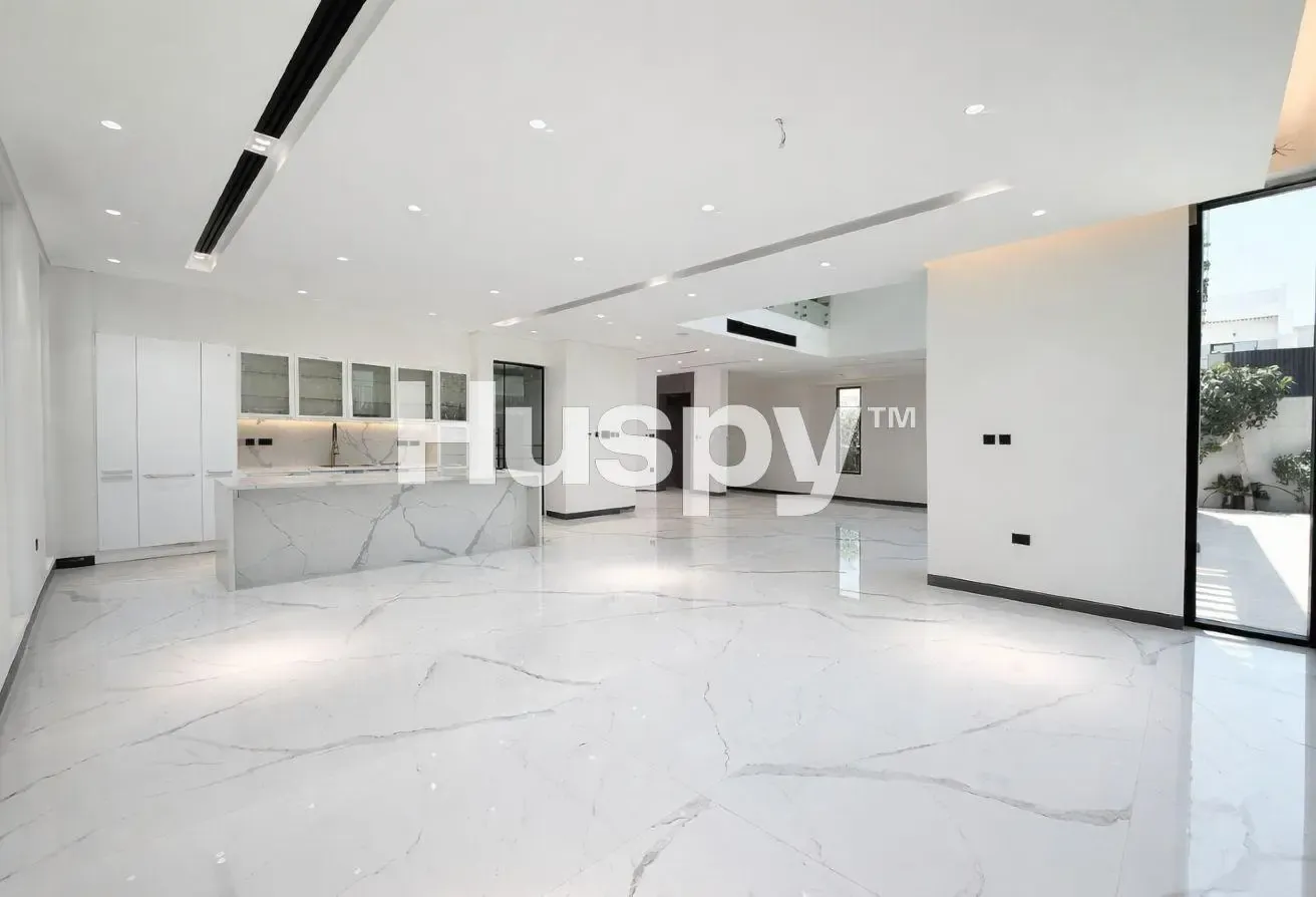 Corner Plot | Vacant | Vastu Compliant