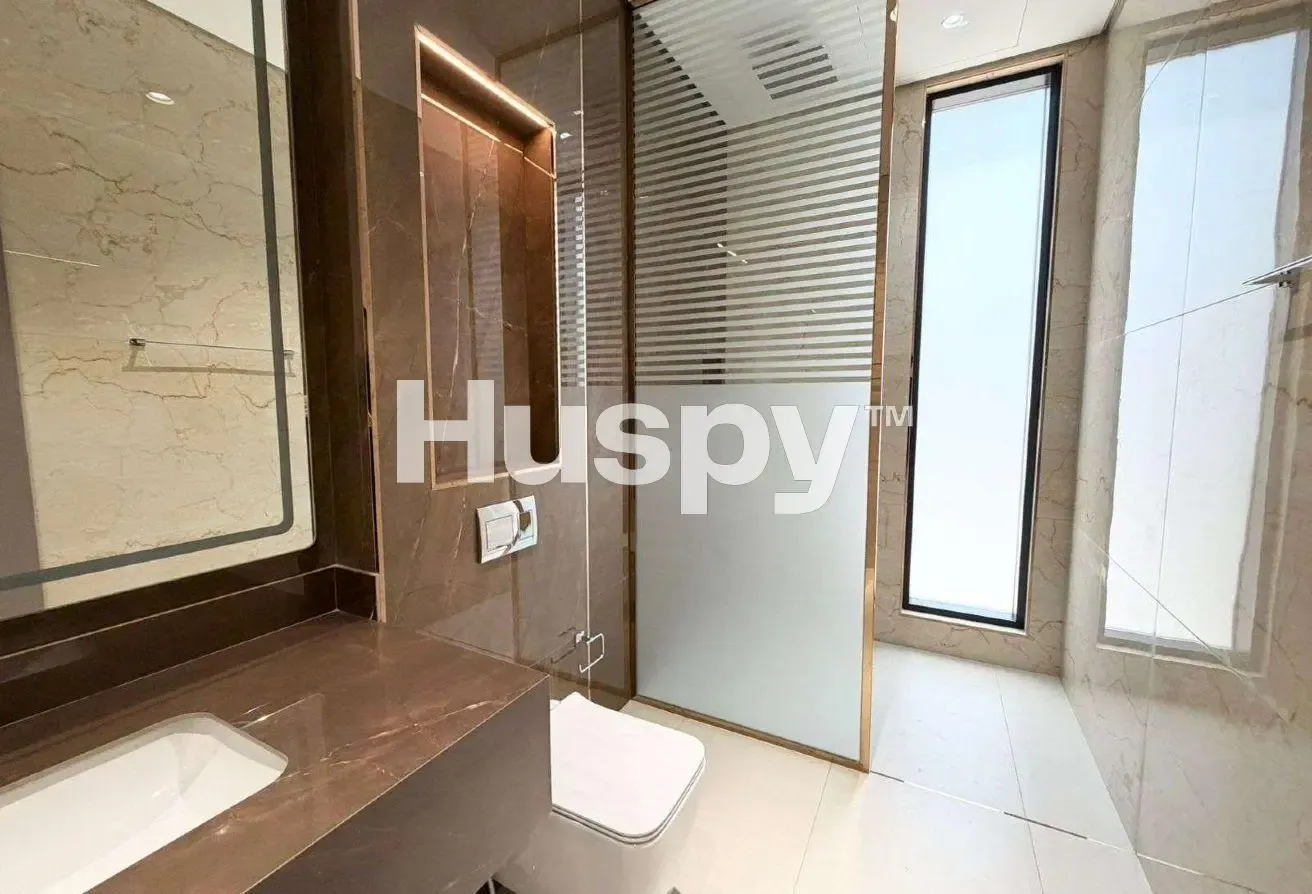 Corner Plot | Vacant | Vastu Compliant