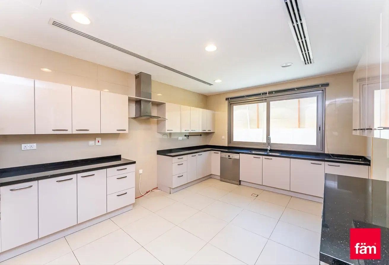 Stunning Villa | Open To Offers | Practical Layout
