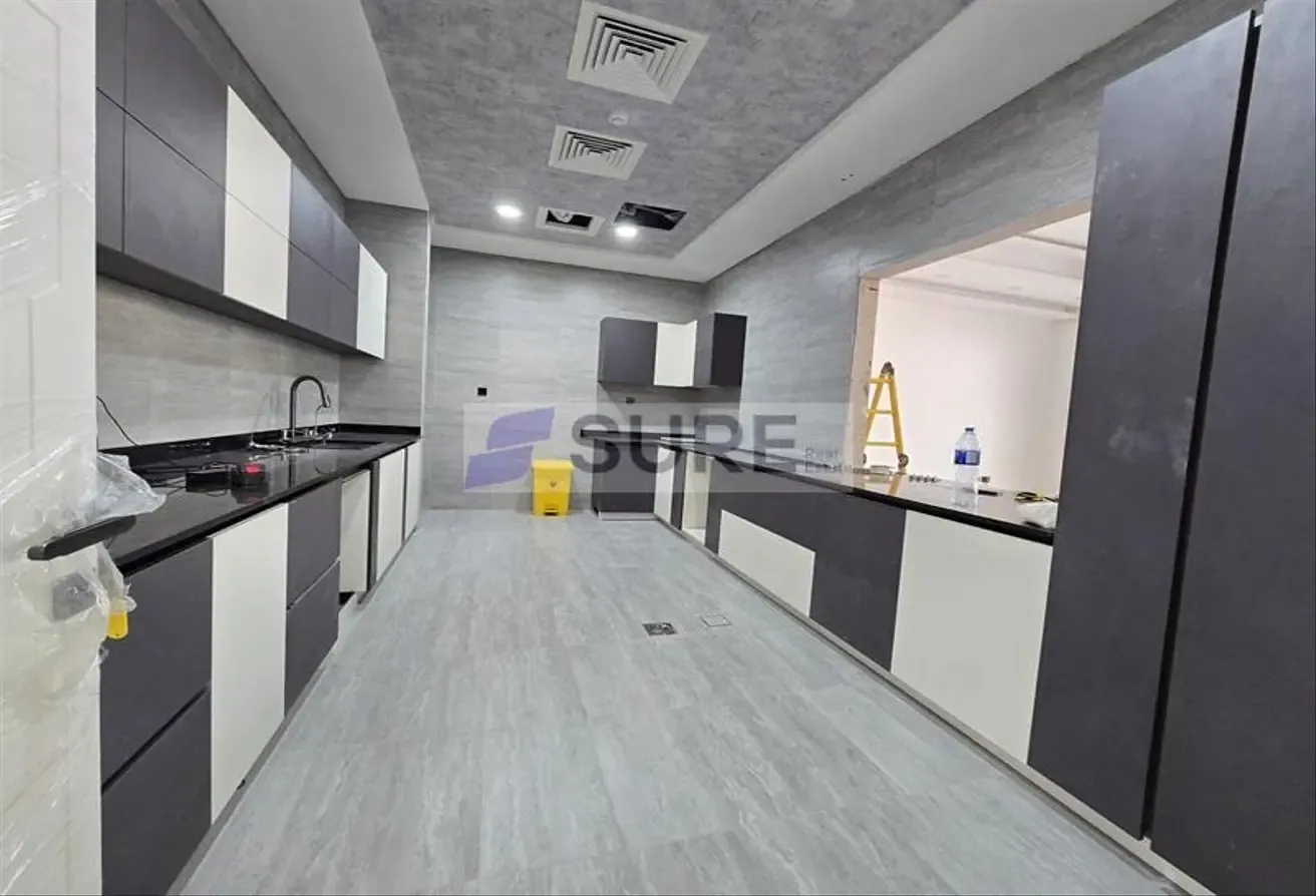 5 BR VILLA | HOME OFFICE | VASTU | LIFT |WITH POOL