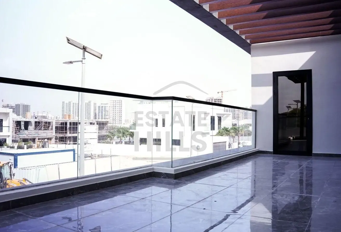 Vastu | Brandnew Corner Villa|Luxury 6BR Ensuite