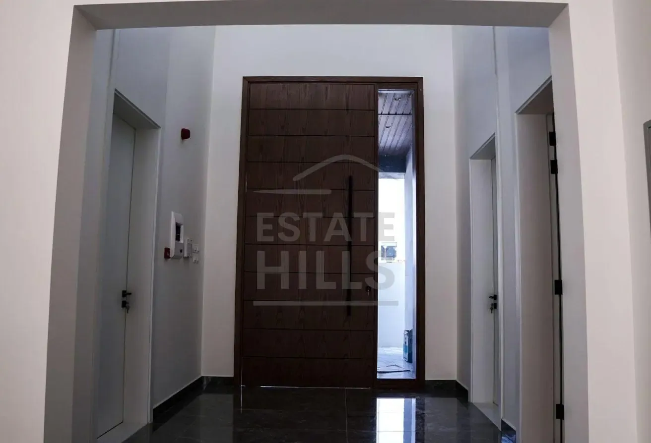 Vastu | Brandnew Corner Villa|Luxury 6BR Ensuite
