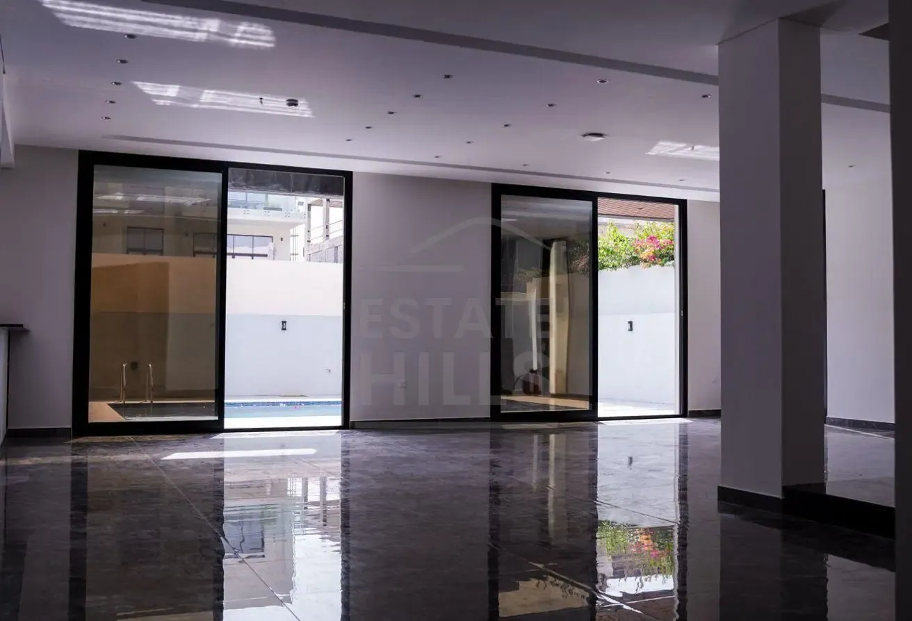 Vastu | Brandnew Corner Villa|Luxury 6BR Ensuite