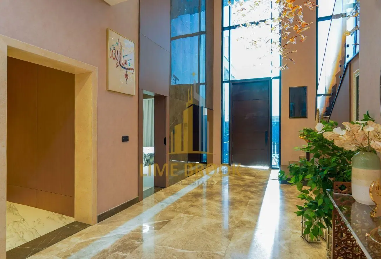 Ultra Luxury 5BR Villa | Fully Furnished | VOT