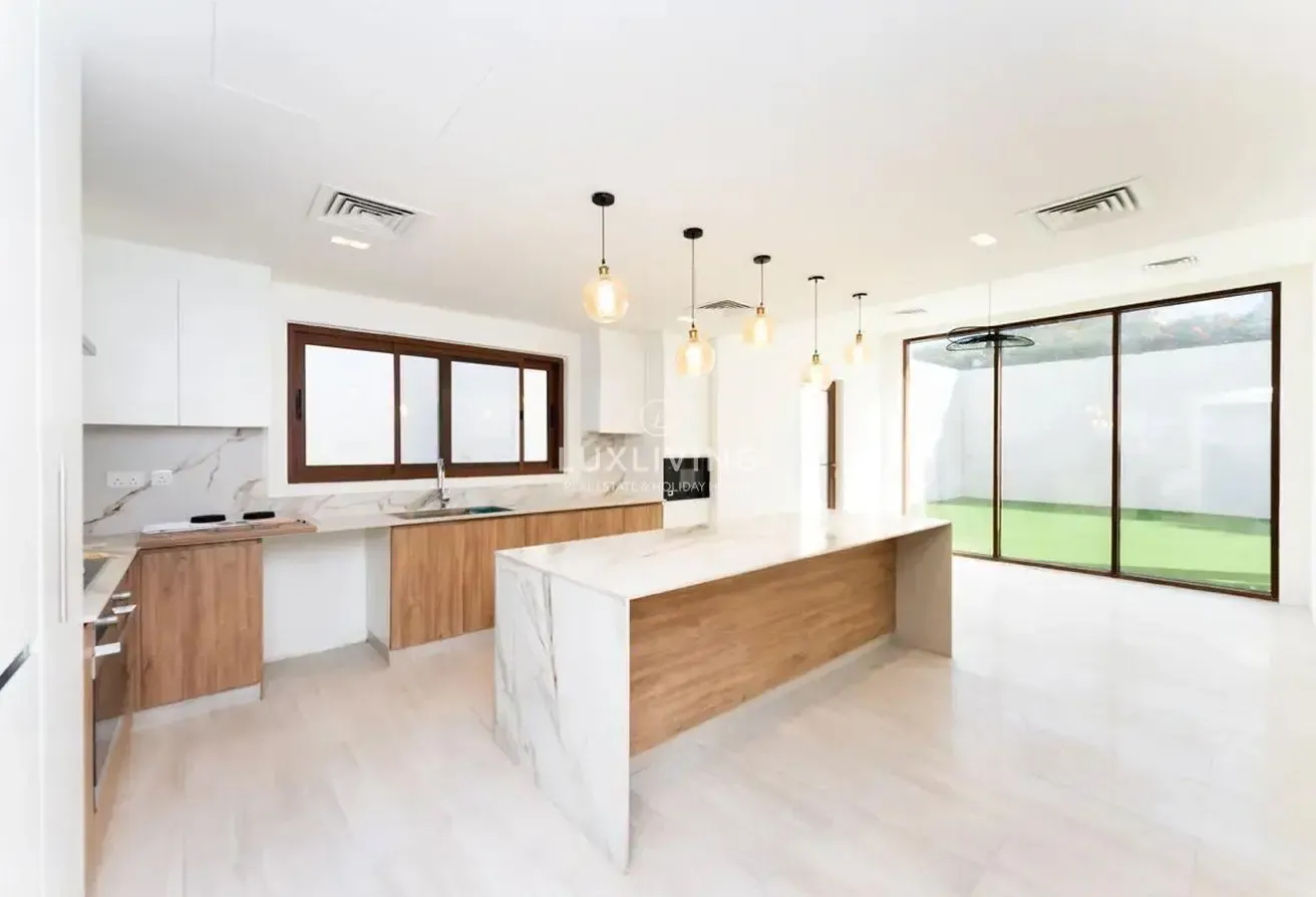 Elevated Location |  Private Pool | Vacant
