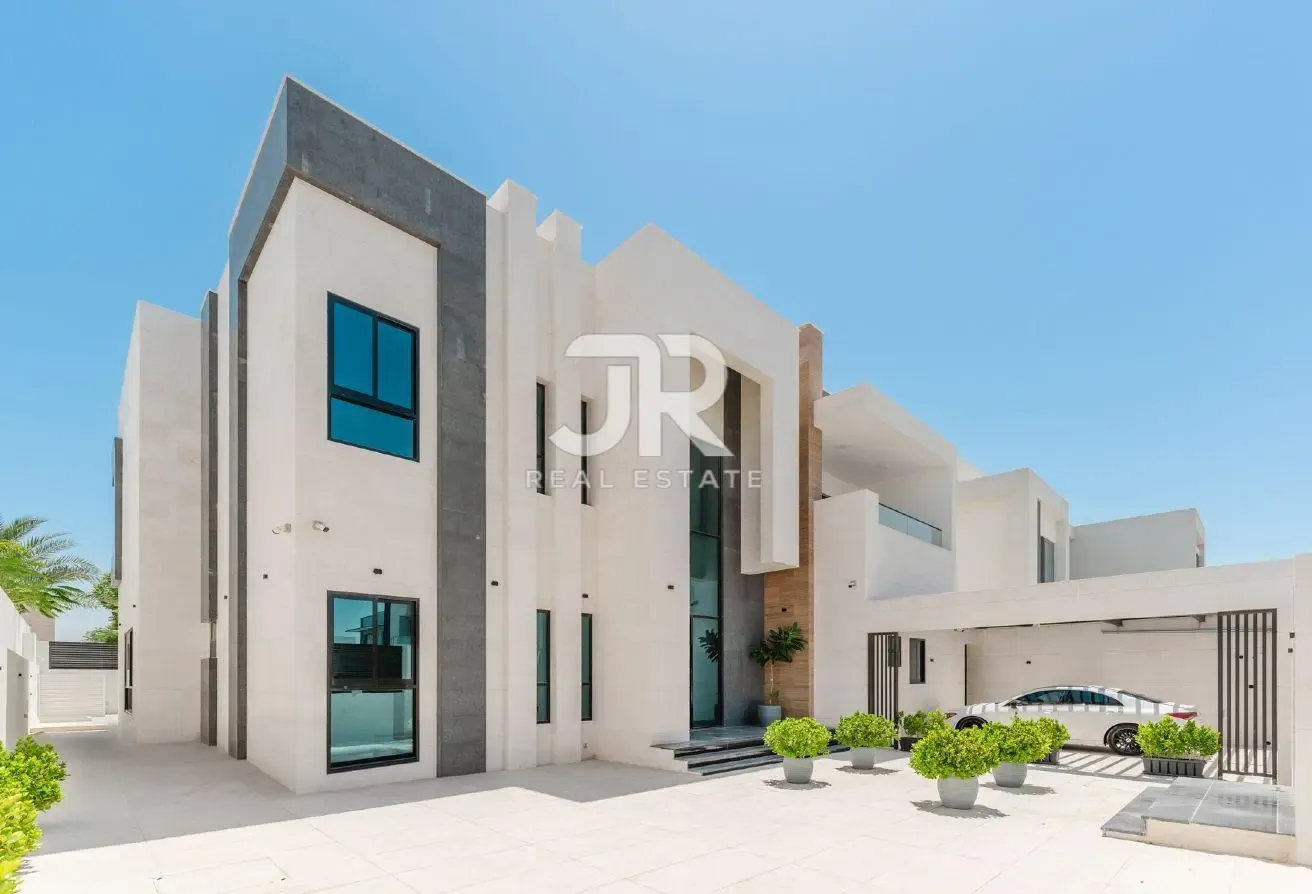 Luxury Custom-Built Villa | Private Pool | 5 BR