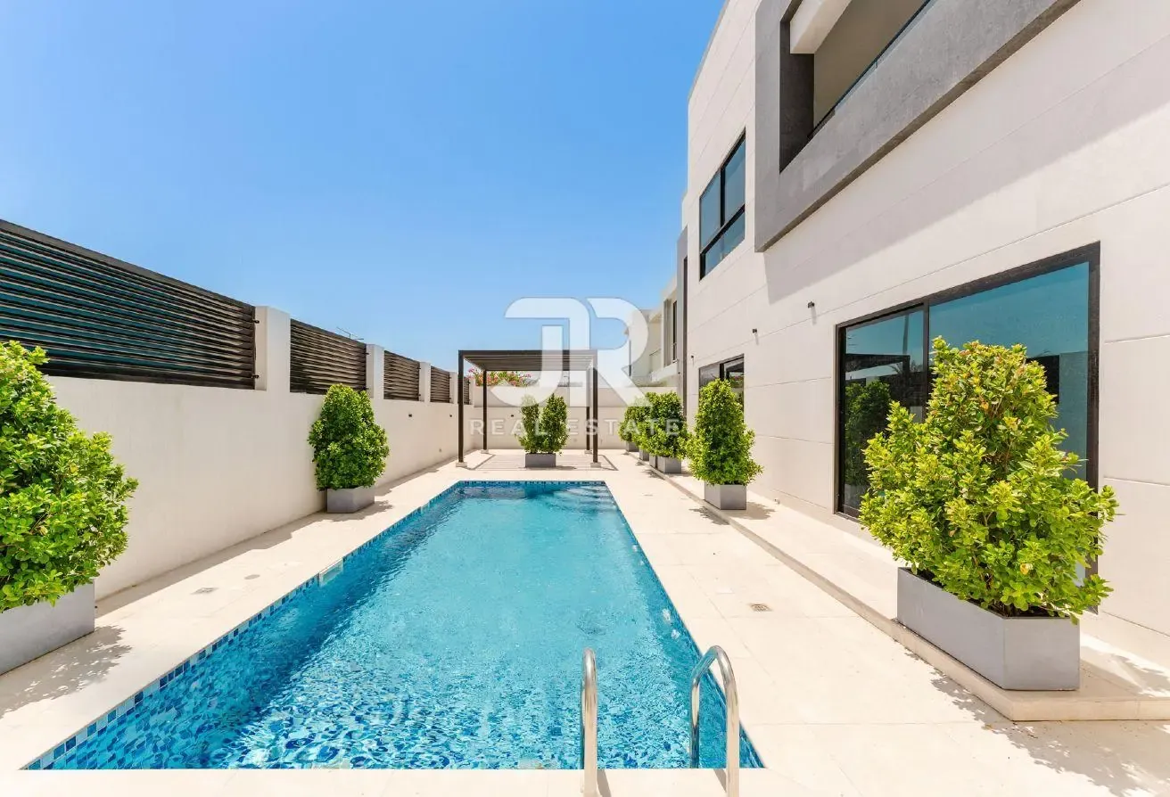 Luxury Custom-Built Villa | Private Pool | 5 BR