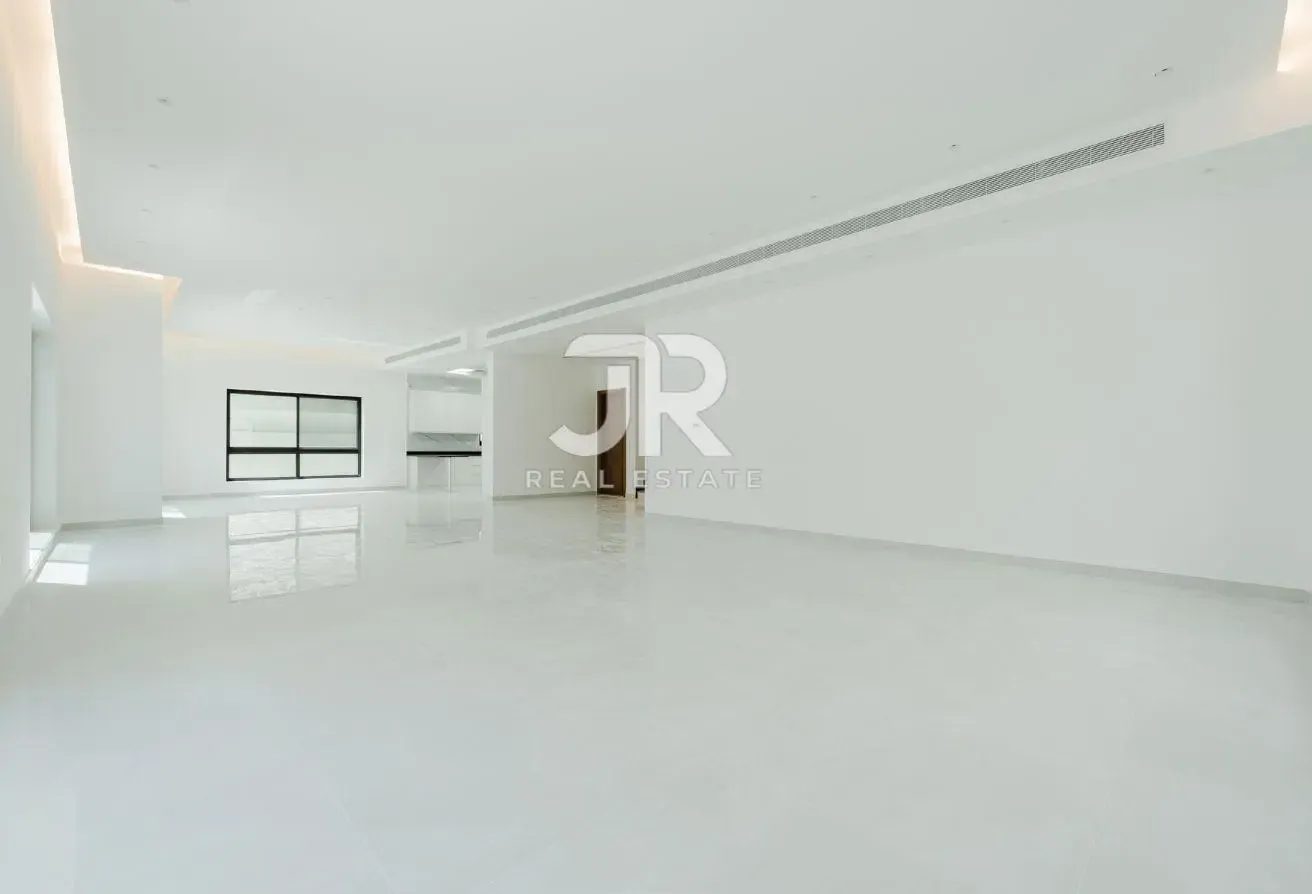 Luxury Custom-Built Villa | Private Pool | 5 BR