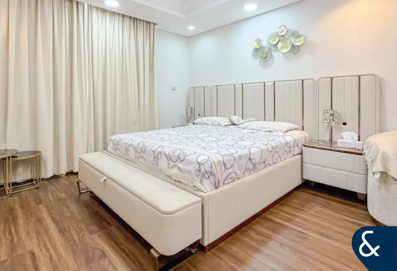 4 Bedroom | Single Row | Greenbelt