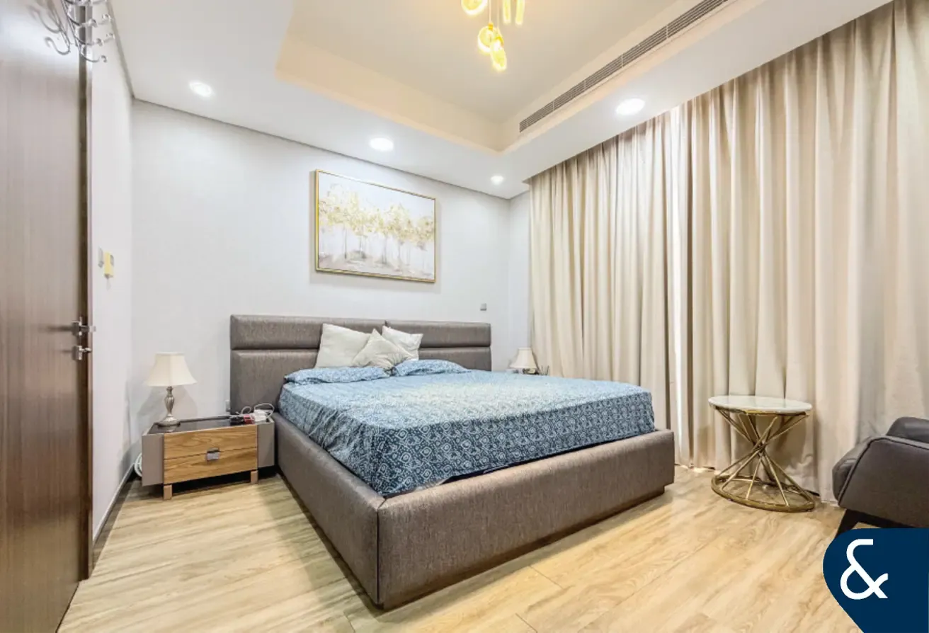 4 Bedroom | Single Row | Greenbelt