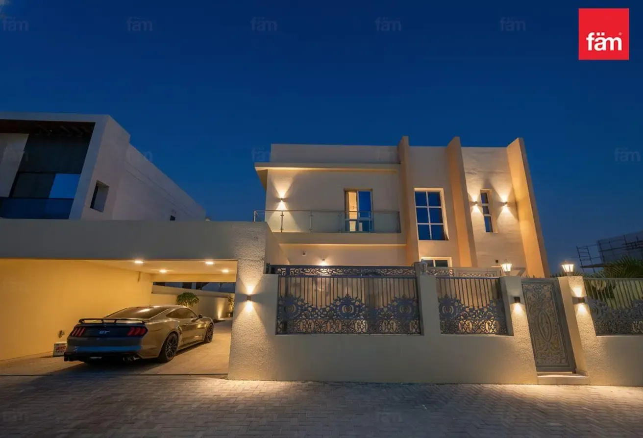 Luxury Independent Villa In Al Furjan West